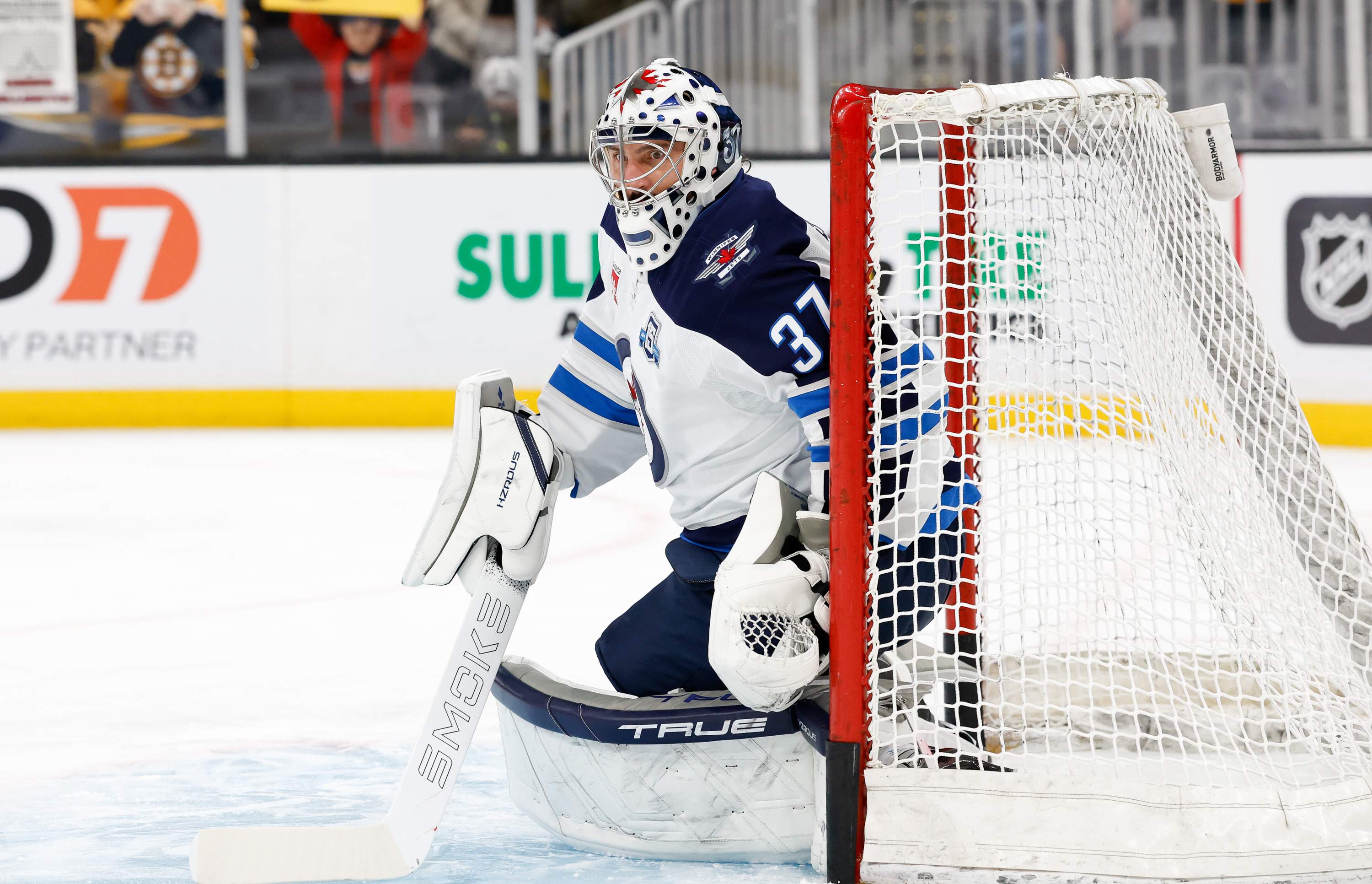 NHL Takes Firm Stance Against Hellebuyck in Battle With Jets