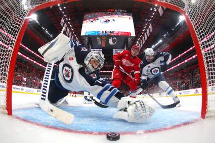 Winnipeg Jets Goalie Makes Telling Admission After Late Collapse Against Stars