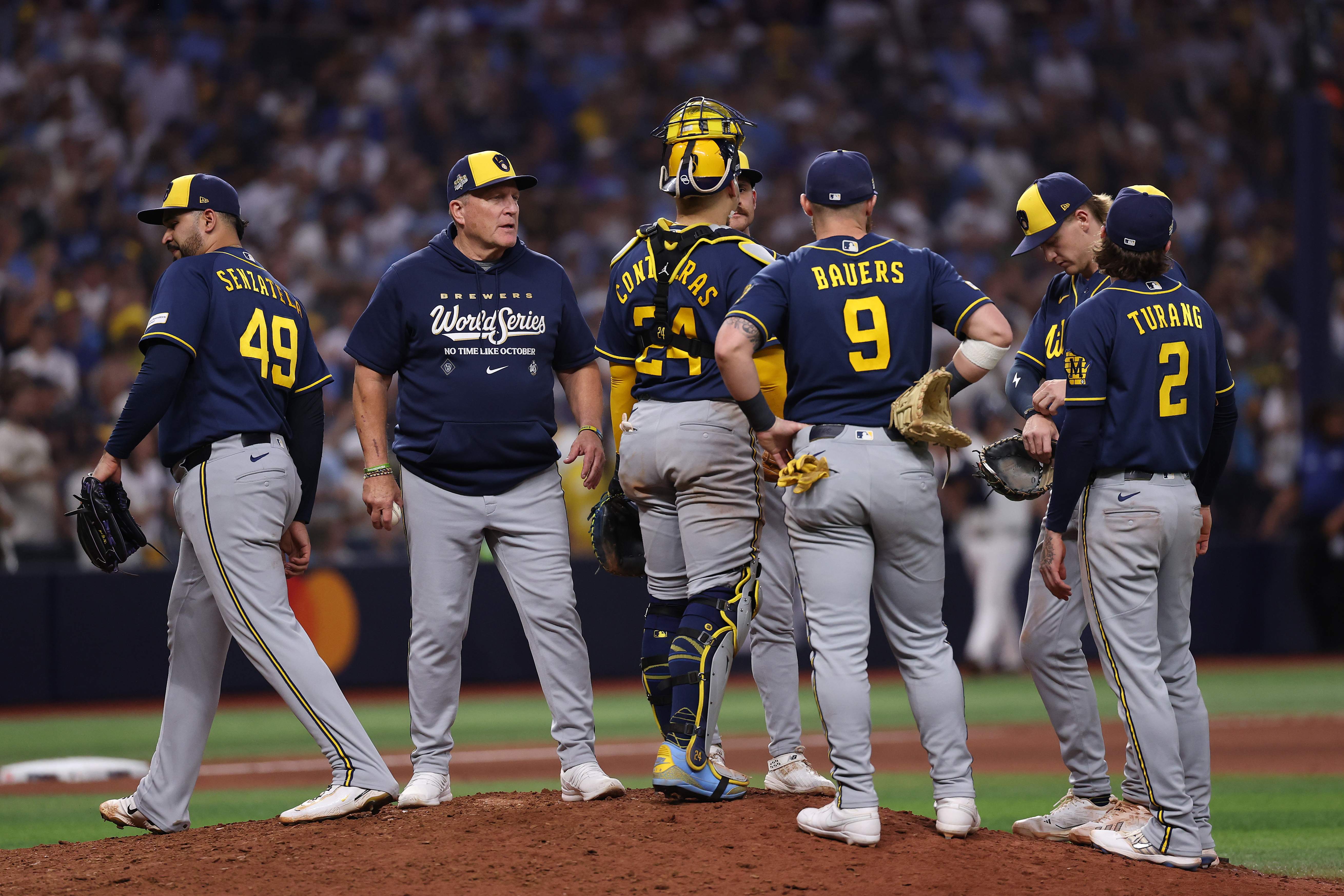 World Series: Milwaukee Brewers v Tampa Bay Rays - Game Four