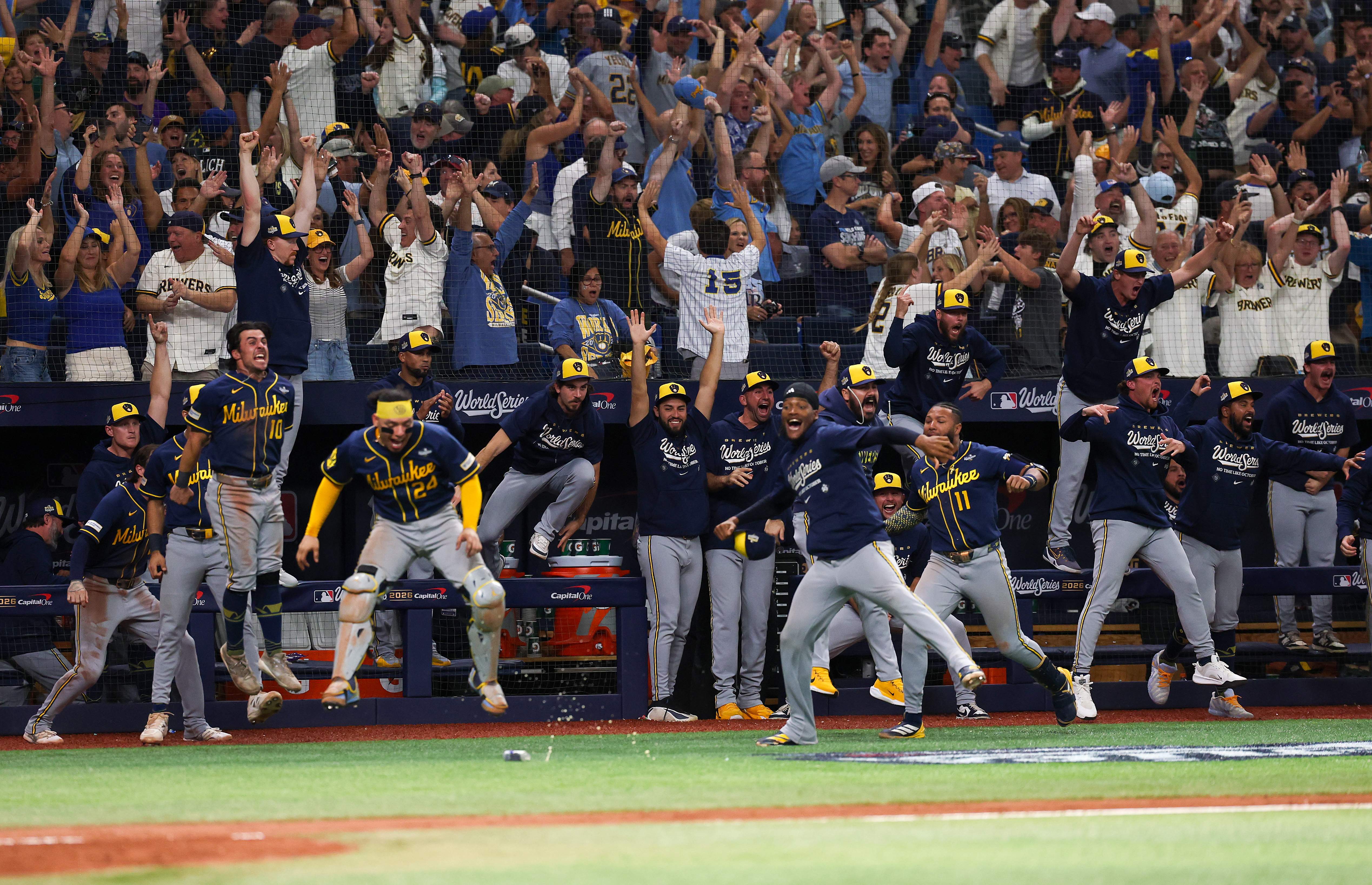 World Series: Milwaukee Brewers v Tampa Bay Rays - Game Four
