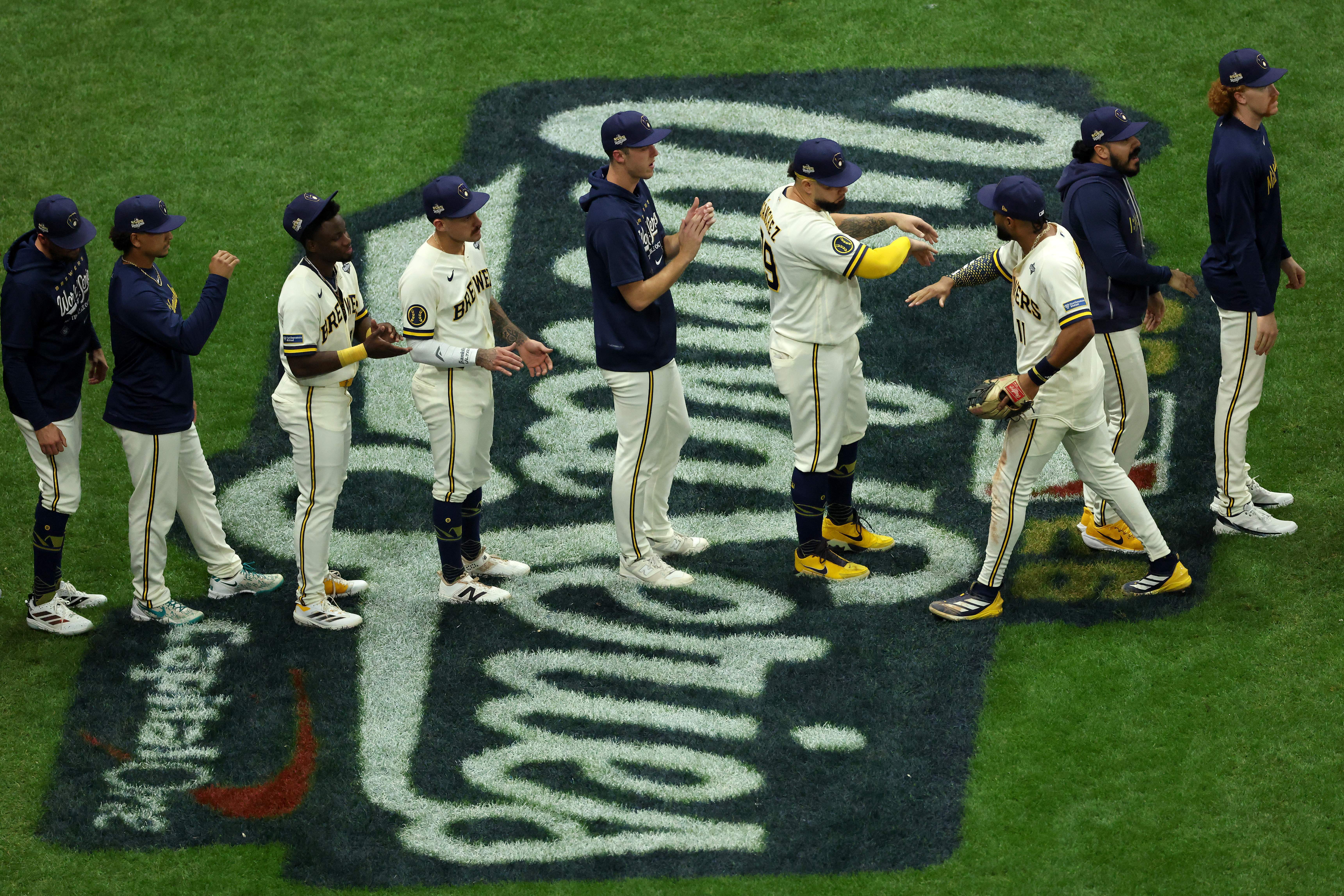 World Series: Tampa Bay Rays v Milwaukee Brewers - Game Two